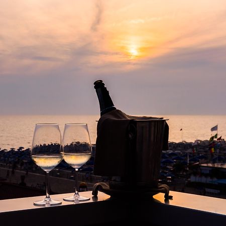 Hotel Giulia Lido di Camaiore Esterno foto